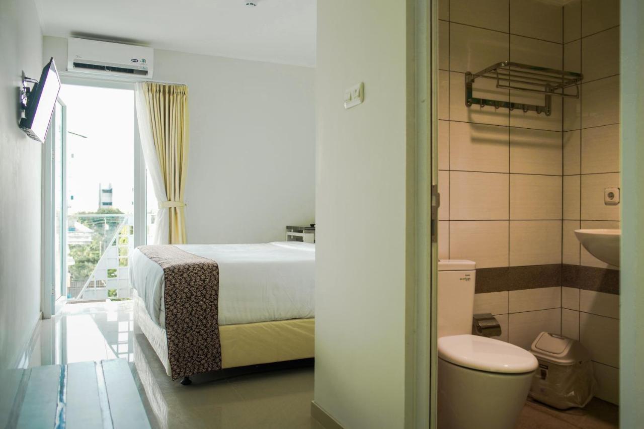 Aruuman Hotel Simpanglima Semarang Exteriér fotografie