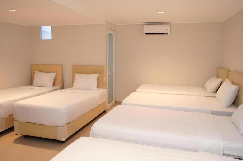 Aruuman Hotel Simpanglima Semarang Exteriér fotografie