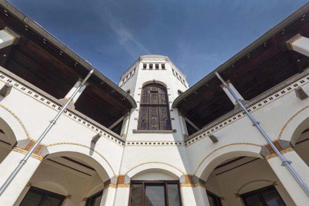 Aruuman Hotel Simpanglima Semarang Exteriér fotografie